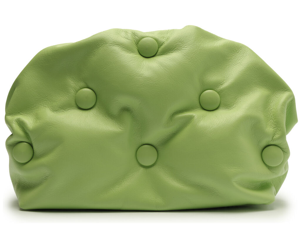 Imagem da variante: Bolsa Clutch Verde Couro Média Soft Botões 50021 Arezzo LEATHER BRU - LEAF GREEN - UN
