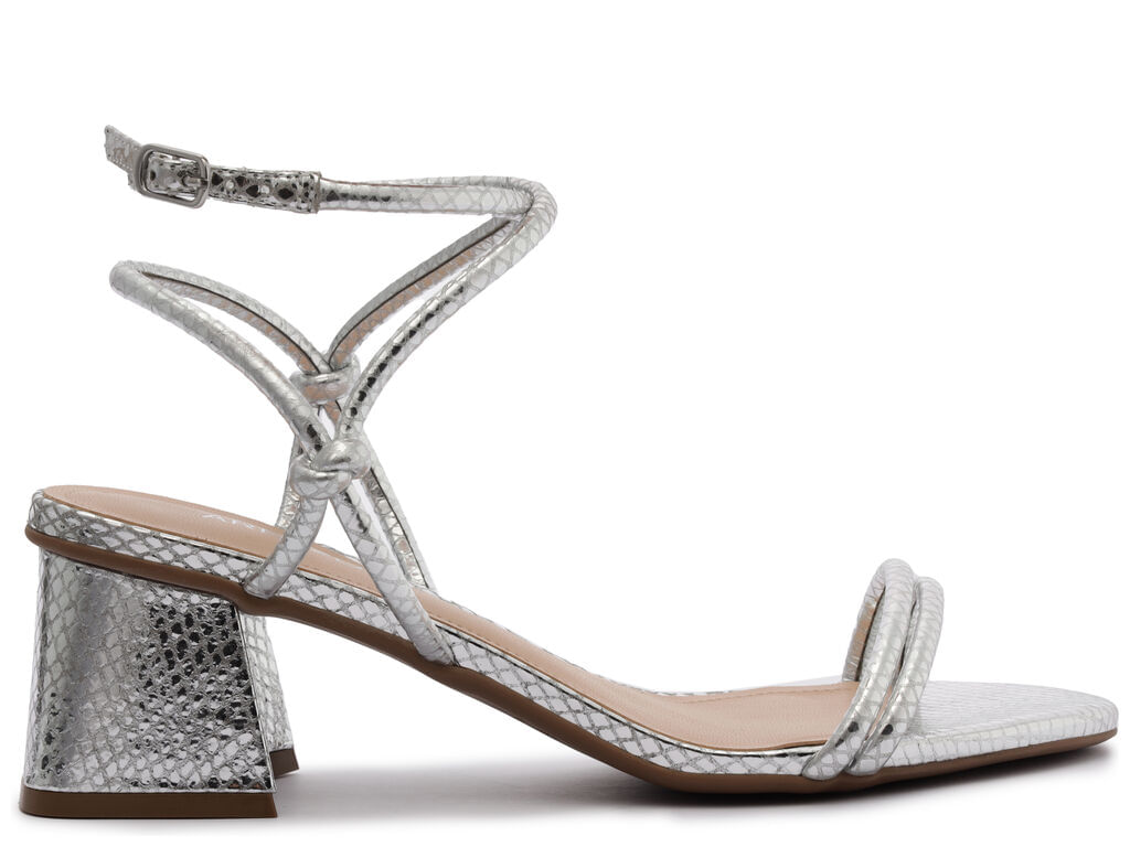 Imagem da variante: Sandália Arezzo Prateada Salto Bloco Snake Tiras Knot SNAKE GLOW  - SILVER - 33
