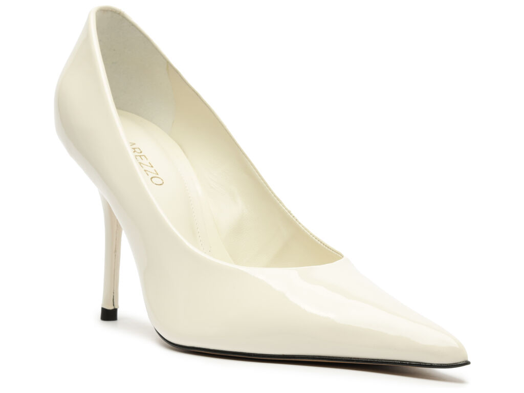 scarpin arezzo branco verniz salto alto fino classico-2