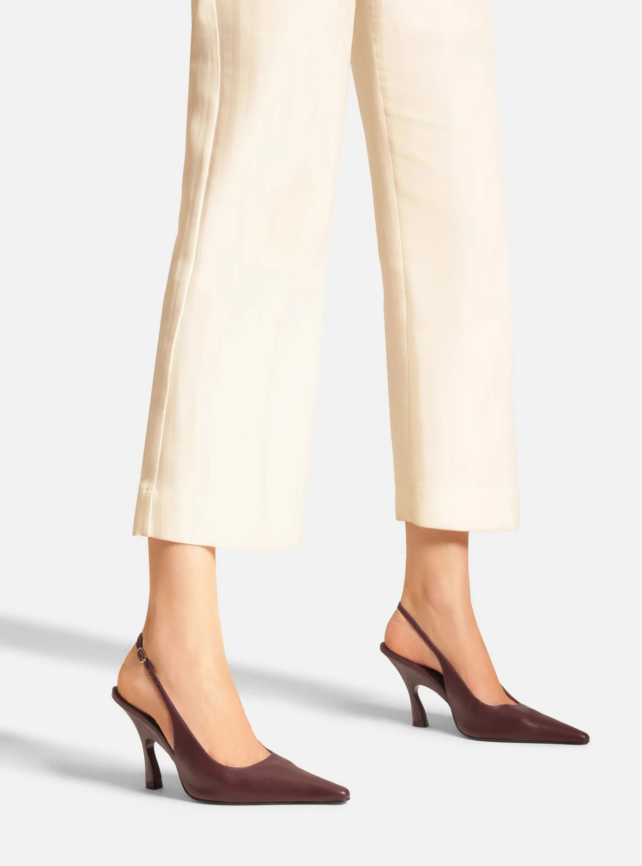 scarpin arezzo ruby couro salto alto slingback-2