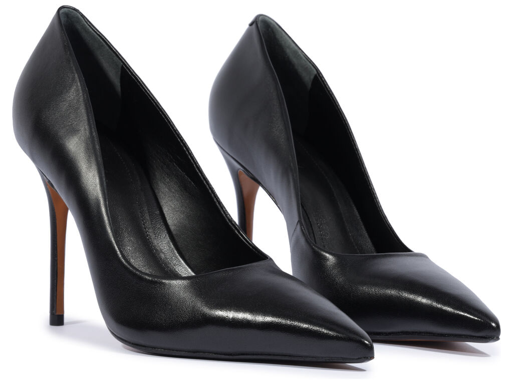 scarpin schutz preto couro salto fino bico fino-2