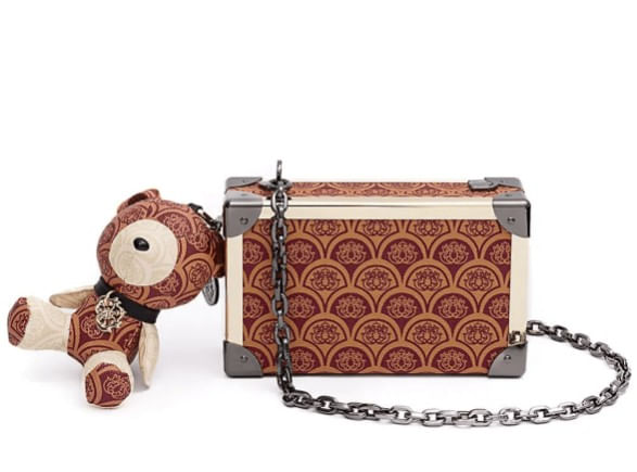 clutch isla trunk sirena monograma canvas caramelo-1