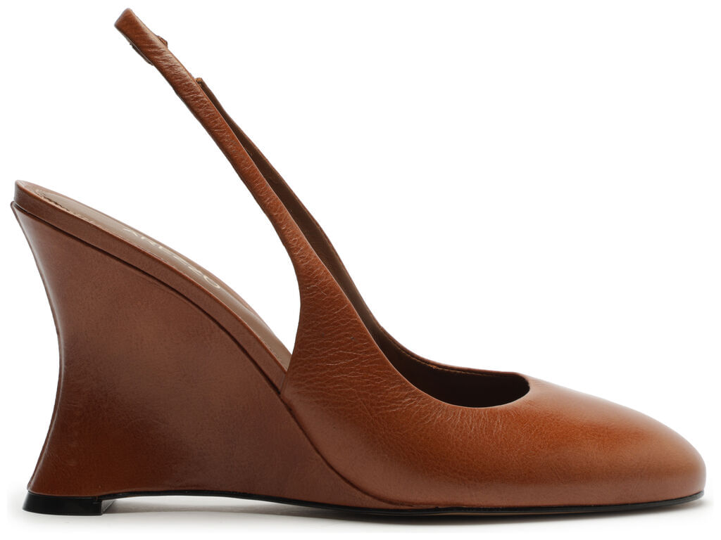 Imagem da variante: Scarpin Arezzo Marrom Couro Salto Anabela Slingback A13121 CASEINA FAF - WARM ALMOND - 33