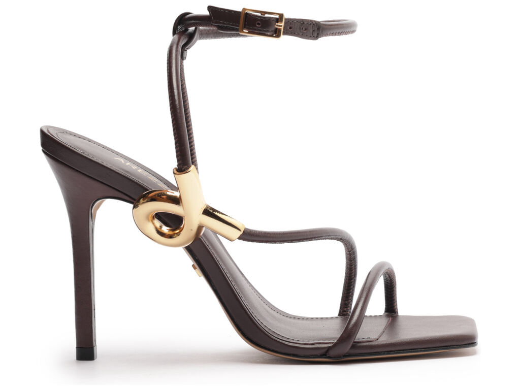 sandalia arezzo marrom salto alto fino tiras metal dourado-1
