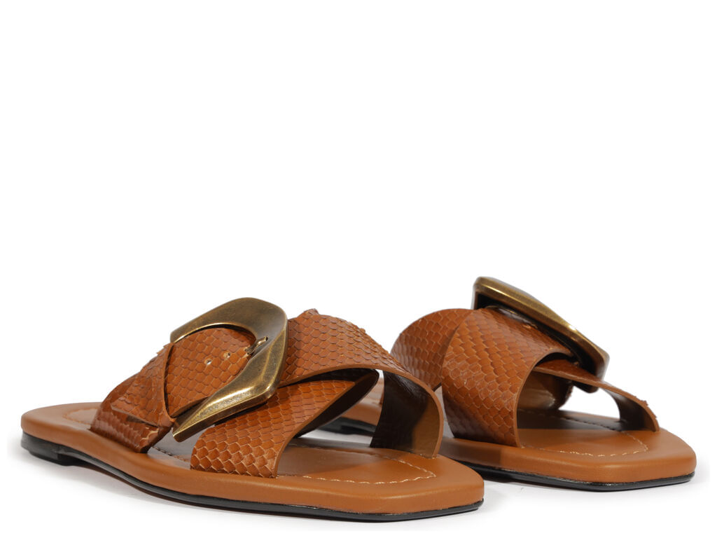 sandalia schutz rasteira couro texturizado fivela maxi bronze-2