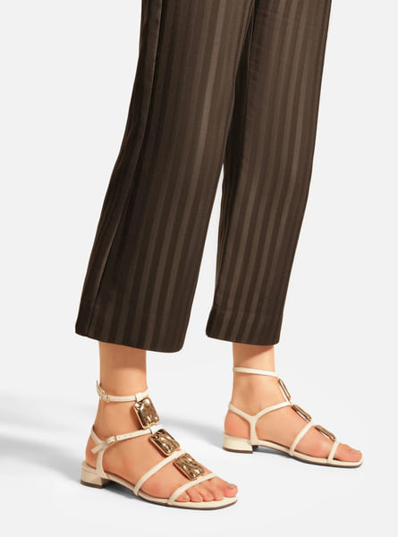sandalia arezzo off-white couro bloco metais organicos-2